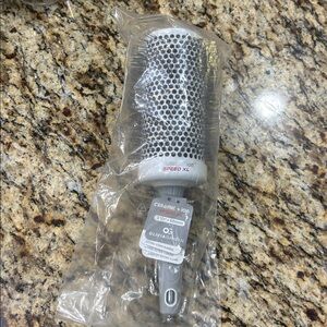 Olivia Garden Ceramic + Ion Speed XL Hair Brush - Silver